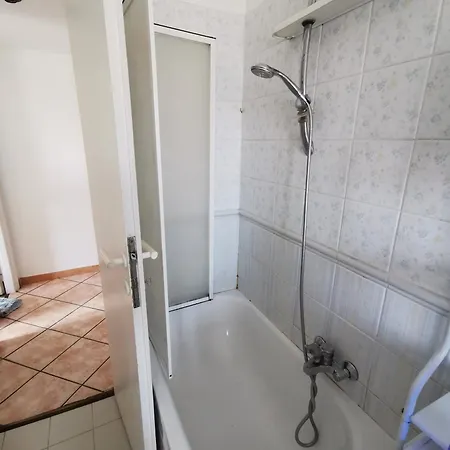 Apartment Don Bosco Near Metro A Rome